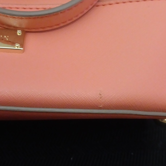 ANNE KLEIN CORAL EYELET TOTE BAG - Picture 10 of 10